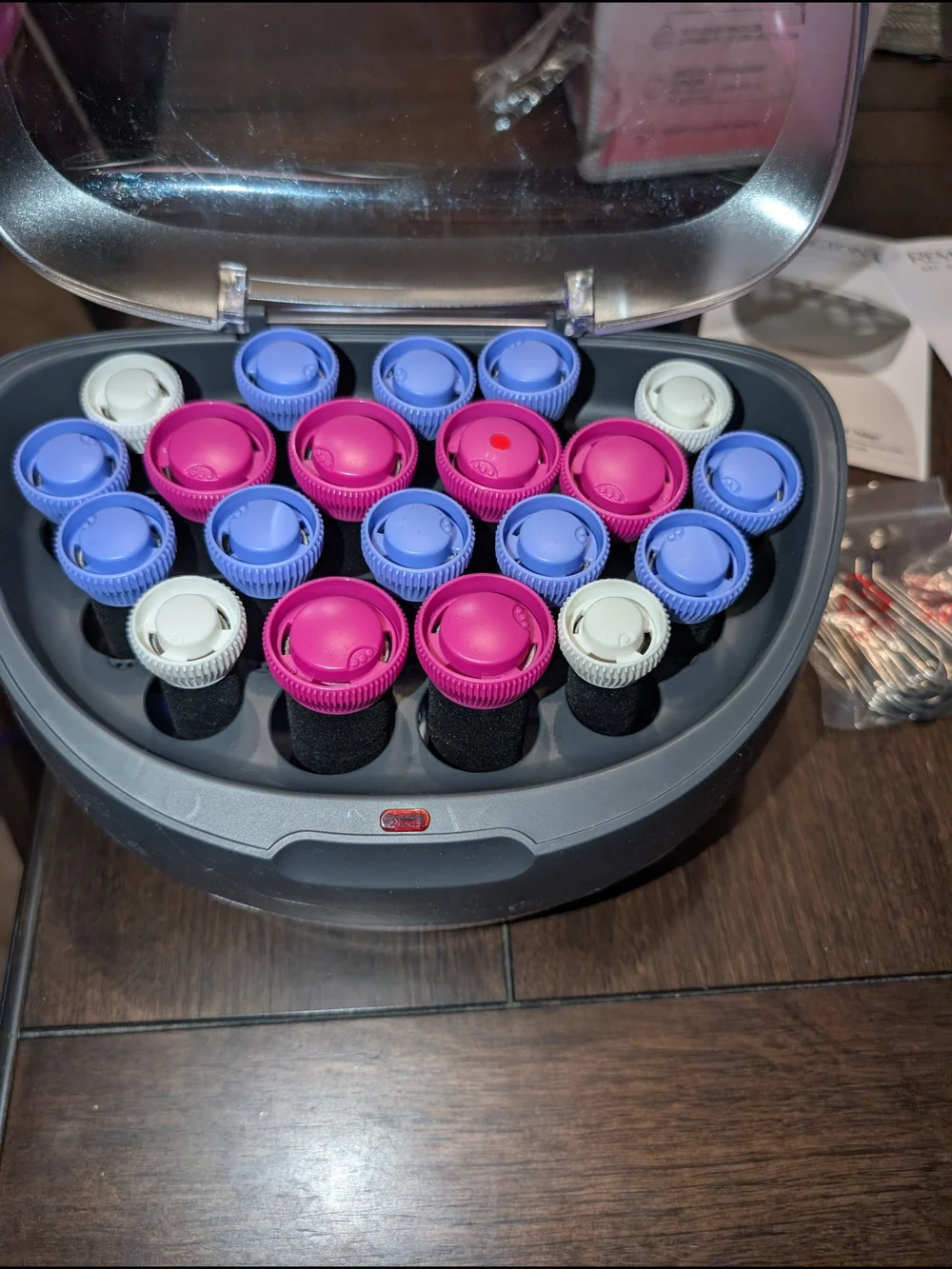 Remington Ionic Conditioning Hair Setter 20 Velvet Rollers Hot Rollers Curling.